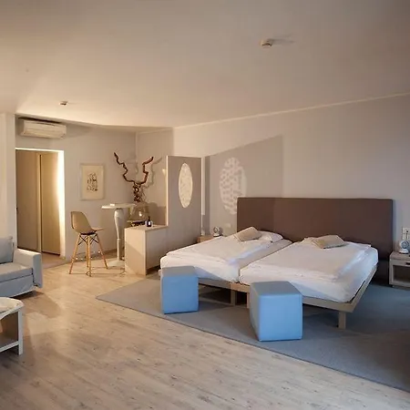 Club Olivi - Tennis Center Готель 3*