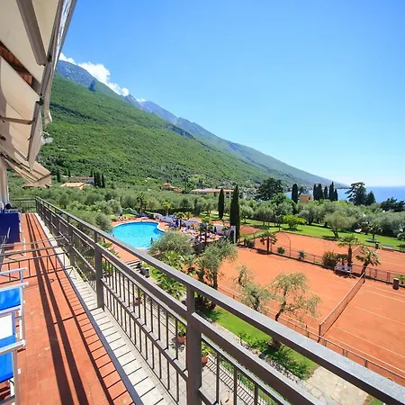 Club Olivi - Tennis Center ホテル 3*